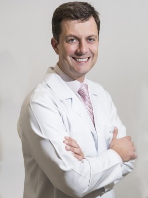 Dr. Flávio Henrique Duarte flavio.jpg